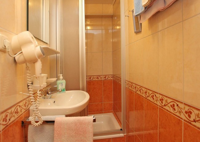 Appartement Schuhflicker Badezimmer